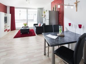 24017320-Ferienwohnung-3-Norderney-300x225-4