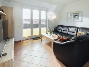 23872310-Ferienwohnung-4-Norderney-300x225-3