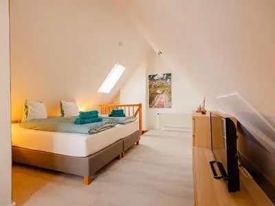 Schlafzimmer 1