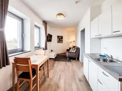 Wohn-/ Esszimmer mit Küche