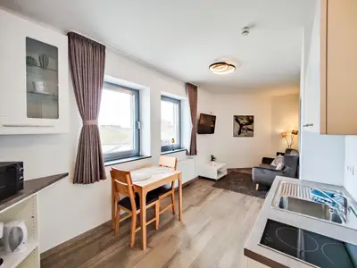 Wohn-/ Esszimmer mit Küche