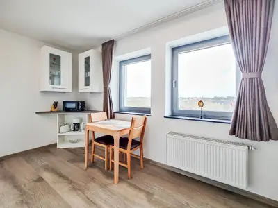 Wohn-/ Esszimmer mit Küche