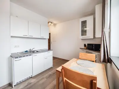 Wohn-/ Esszimmer mit Küche