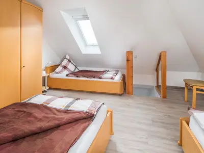 Schlafzimmer 3
