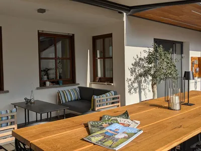 Lounge Terrasse am Haus