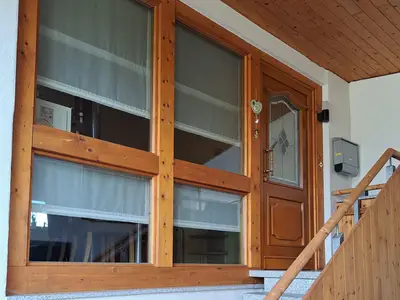 Treppe zur *Fewo Schiesenhaus