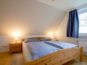 23918304-Ferienwohnung-4-Nordstrand-300x225-2