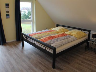 Schlafzimmer oben2