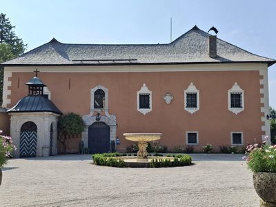 Schloss Wasserleonburg 01