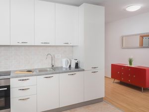 24002824-Ferienwohnung-3-Nova Vas-300x225-5