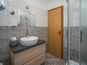 23844954-Ferienwohnung-4-Nova Vas-300x225-3