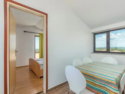 Ferienwohnung für 4 Personen (52 m²) in Nova Vas 9/10