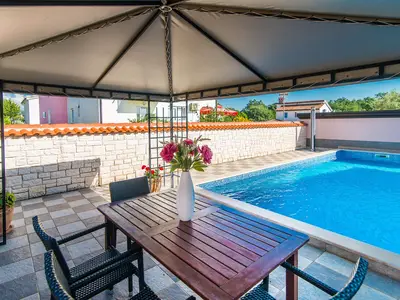 Ferienwohnung für 8 Personen (140 m²) in Nova Vas 6/10
