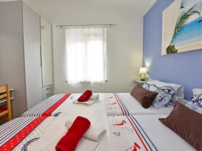 Ferienwohnung für 3 Personen (68 m²) in Nova Vas 9/10