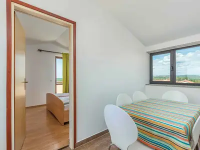 Ferienwohnung für 4 Personen (52 m²) in Nova Vas 9/10