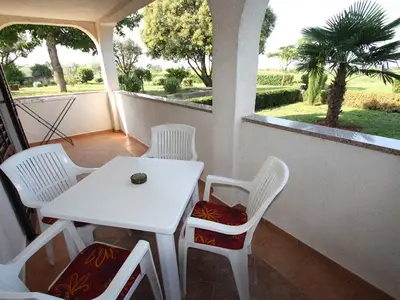 Ferienwohnung für 4 Personen (45 m²) in Nova Vas 1/10