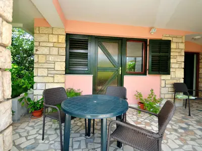 Ferienwohnung für 4 Personen (35 m²) in Novalja 2/10