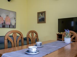 18564634-Ferienwohnung-6-Novalja-300x225-5