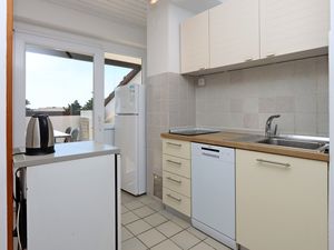 18742342-Ferienwohnung-6-Novalja-300x225-3