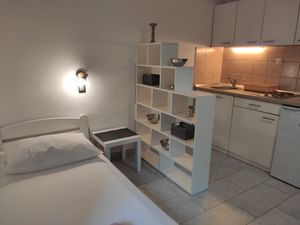 22642299-Ferienwohnung-3-Novalja-300x225-3