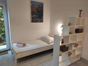 Ferienwohnung für 3 Personen (32 m²) in Novalja