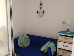 18956307-Ferienwohnung-4-Novalja-300x225-2