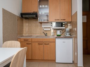 19129524-Ferienwohnung-2-Novalja-300x225-4