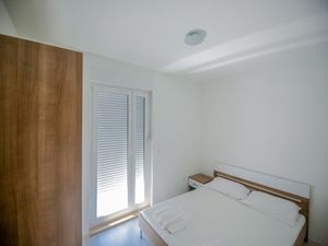 22309009-Ferienwohnung-6-Novalja-300x225-4