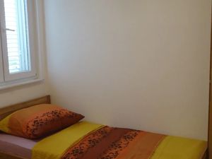 23151767-Ferienwohnung-5-Novalja-300x225-5