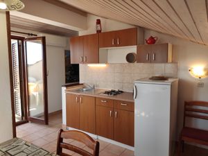 23933261-Ferienwohnung-6-Novalja-300x225-3