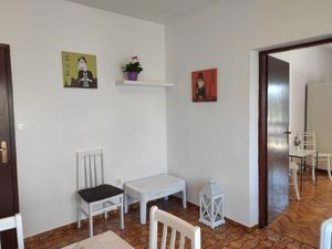 23933265-Ferienwohnung-3-Novalja-300x225-2