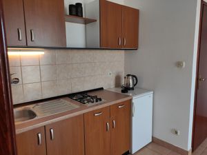 23933263-Ferienwohnung-2-Novalja-300x225-5