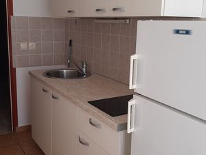 23930700-Ferienwohnung-4-Novalja-300x225-4