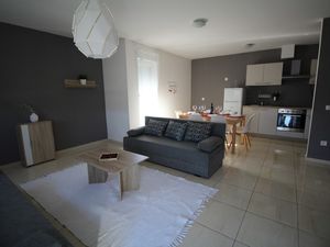 23932958-Ferienwohnung-6-Novalja-300x225-2