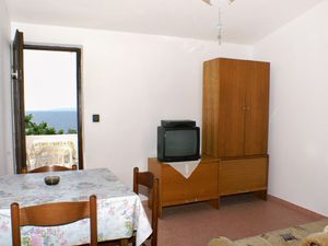 23927484-Ferienwohnung-4-Novalja-300x225-2