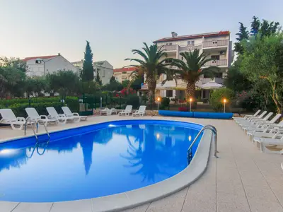 Ferienwohnung für 6 Personen (60 m²) in Novalja 8/10