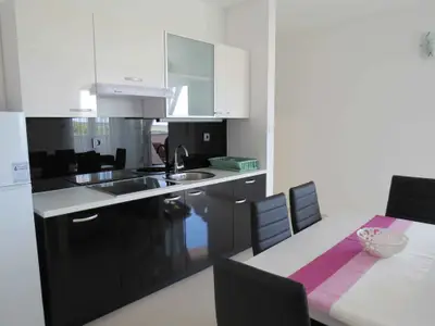 Ferienwohnung für 6 Personen (55 m²) in Novalja 9/10
