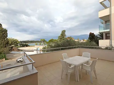 Ferienwohnung für 5 Personen (56 m²) in Novalja 1/10