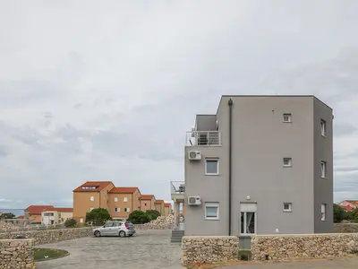 ExteriorSummer