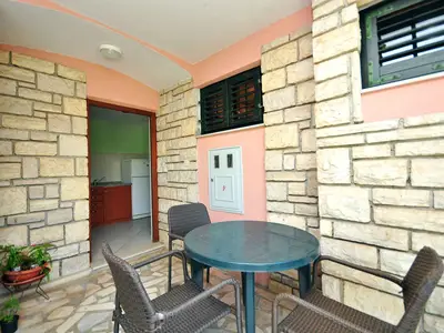 Ferienwohnung für 4 Personen (40 m²) in Novalja 2/10