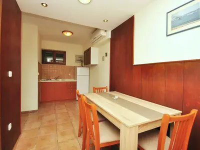 Ferienwohnung für 4 Personen (40 m²) in Novalja 5/10