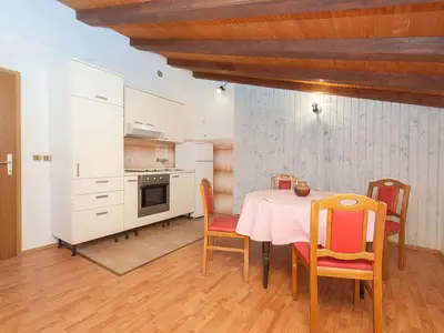 Ferienwohnung für 5 Personen (53 m²) in Novalja 4/10