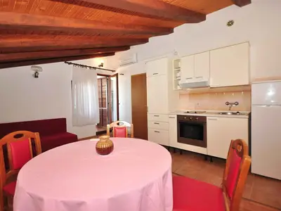 Ferienwohnung für 5 Personen (53 m²) in Novalja 5/10