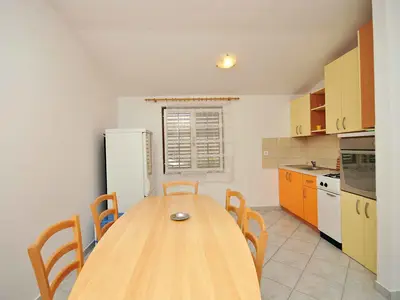Ferienwohnung für 8 Personen (90 m²) in Novalja 9/10