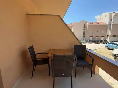 Ferienwohnung für 3 Personen (30 m²) in Novalja 1/10