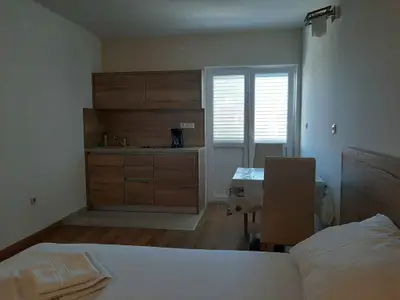 Ferienwohnung für 2 Personen (25 m²) in Novalja 7/10