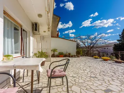 Ferienwohnung für 2 Personen (33 m²) in Novi Vinodolski 3/10