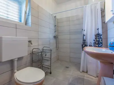 Ferienwohnung für 2 Personen (33 m²) in Novi Vinodolski 8/10