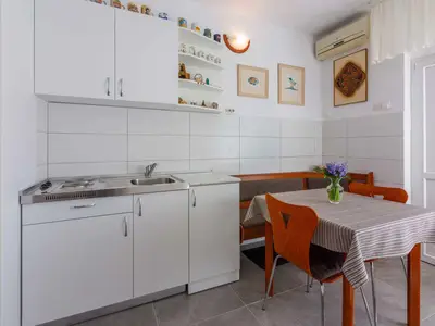 Ferienwohnung für 2 Personen (33 m²) in Novi Vinodolski 10/10