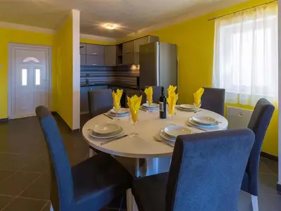 Ferienwohnung für 7 Personen (80 m²) in Novi Vinodolski 8/10